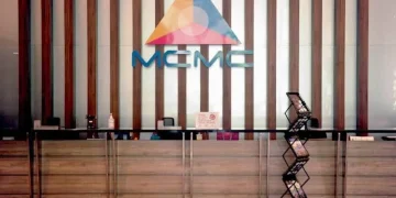 SKMM Siasat Pempengaruh Sebar Maklumat Palsu Kaitkan Institusi Diraja