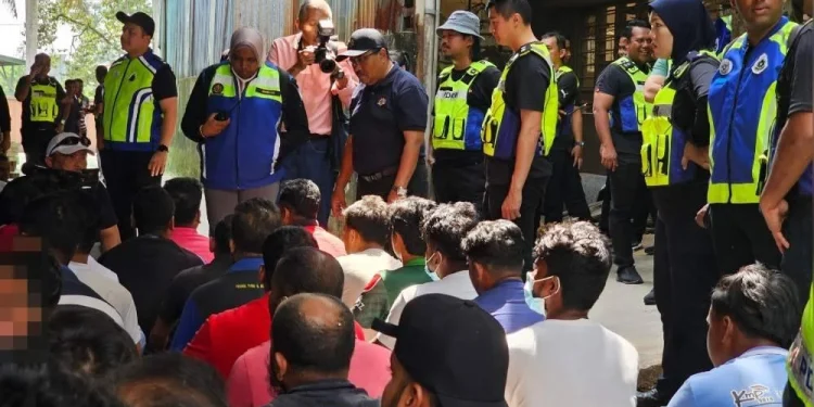 55 Pekerja Asing Buruh Paksa Diselamatkan