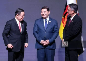 ASEAN 2025: Kehadiran Rafizi Sebagai Menteri Ekonomi Curi Tumpuan