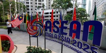 ASEAN Boleh Jana Potensi Ekonomi AS$$2.3 Trilion Dengan Manfaatkan Bakat Wanita – Tengku Zafrul