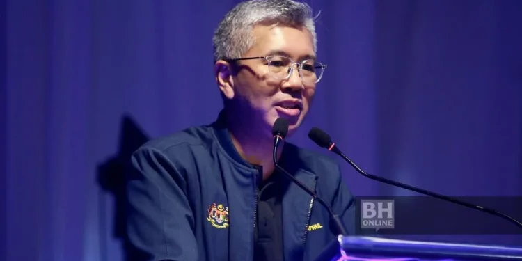UMNO Sudah Terima Surat Peletakan Jawatan Tengku Zafrul