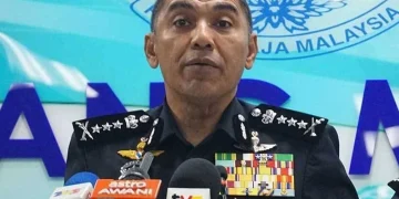 Dua Individu Bergelar Datuk Ditahan Kes Jemaah Haji Terkandas Di KLIA