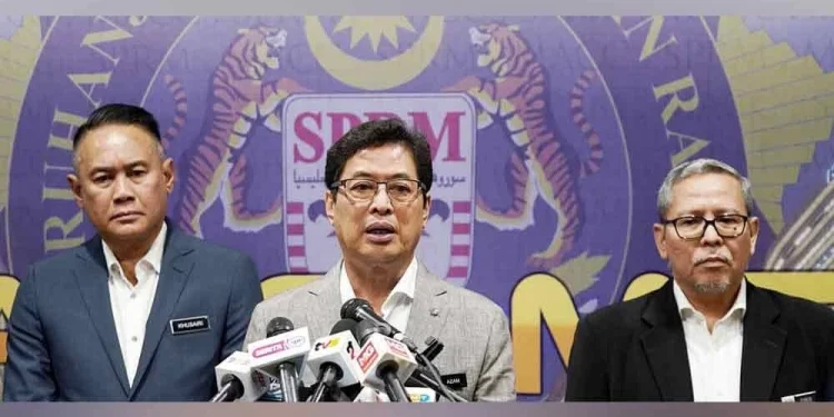 SPRM Mohon Lucut Hak Menara Ilham Milik Tun Daim