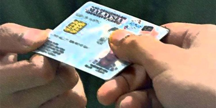 JPN Nafi Beri Kad Pengenalan Kepada Warga Pakistan