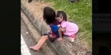 Tular 2 Beradik Bersama Botol Susu Di Tepi Jalan, Ini Cerita Sebenarnya…