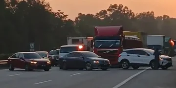 Tahan Trafik Di Lebuh Raya: 2 Lagi Suspek Ditahan