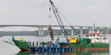 Bangkai Helikopter Dibawa Ke PGU Subang, Dua Kru Dibenarkan Keluar Wad
