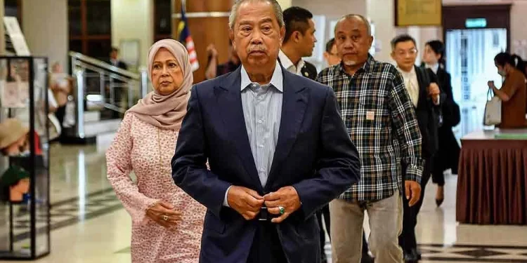 Muhyiddin Kemuka Representasi Mohon Tuduhan Digugurkan – TPR