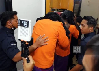 Gaduh Ketika Perlawanan Bola Sepak: 4 Pemain Dikenakan Bon Jaga Keamanan 6 Bulan