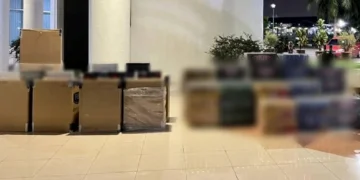 2 Lelaki Ditahan Jual Arak, Rokok Tidak Bercukai