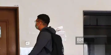 Pelajar A Cuti Sakit Lebih 2 Minggu; Buat Tanda ‘Peace’ Dalam Gambar Diambil Selepas Insiden Zara Qairina – Ketua Warden