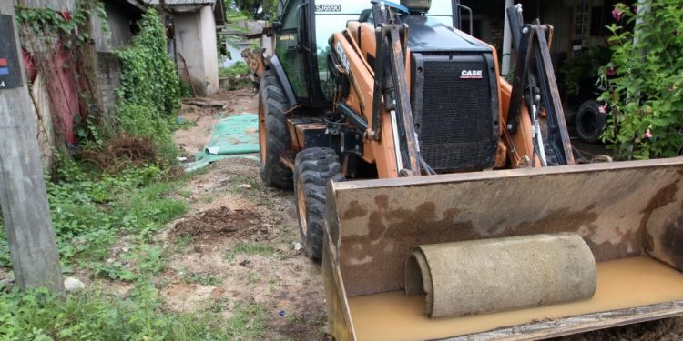 ‘Saya Dengar Suara Mengerang Kesakitan, Lihat Anak Berlumuran Darah’ – Ibu Mangsa Tetak