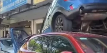 Mini Cooper Seperti ‘Terbang’ Sebelum Rempuh Lima Kenderaan