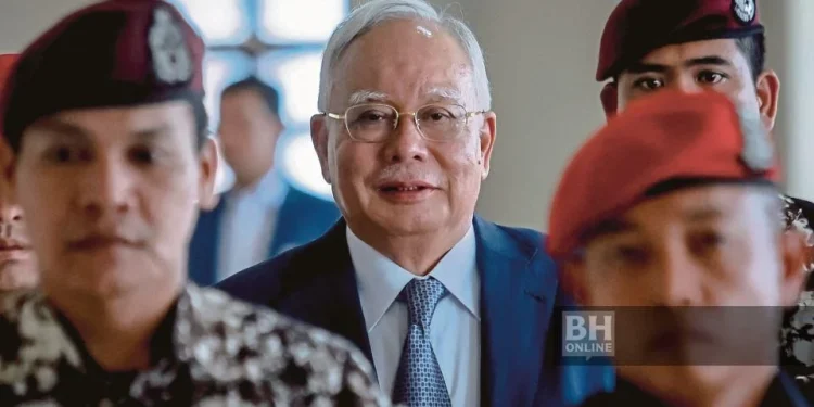 Najib Ada Bukti Dokumen, Wajar Dibebaskan Daripada Tuduhan – Peguam Bela