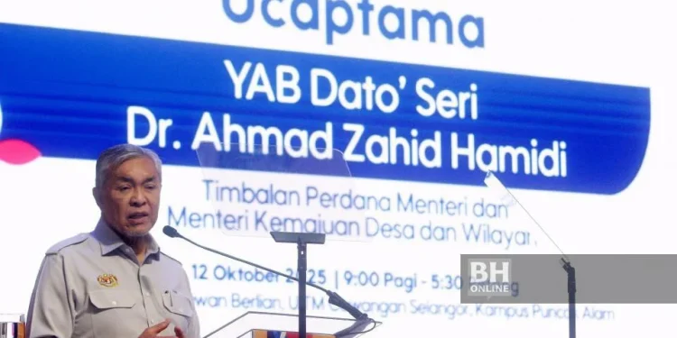 ‘BN Ramaikan Golongan Profesional Sebagai Calon Pada PRN Sabah’ – Ahmad Zahid