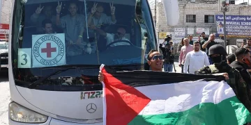 Tareq Al-Barghouthi Dibebas Selepas 22 Tahun Menghuni Penjara Israel