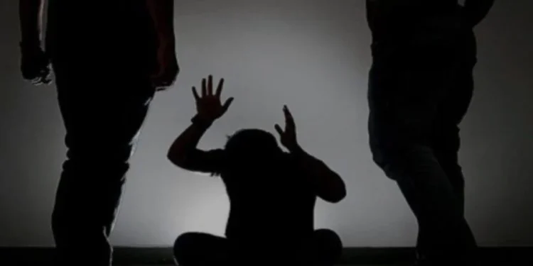 Hanya Kerana Guna Kicap, Amah Indonesia Dipaksa Minum Air Panas, Dipukul Hingga Gigi Patah