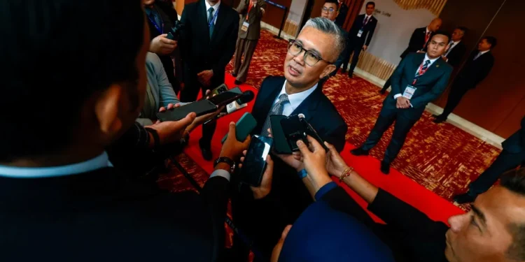 Rundingan Perdagangan Malaysia-AS Diumum Ahad Ini – Tengku Zafrul