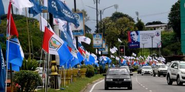 PRN Sabah: Kecenderungan Kecil Berpihak BN, Namun Tak Cukup Bentuk Kerajaan Negeri