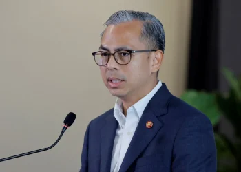 Kabinet Maklum Isu Kampung Papan, Mahu Ditangani Lebih Tertib – Fahmi