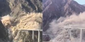 Sebahagian Jambatan Hongqi di Provinsi Sichuan, China Runtuh Menjadi Debu
