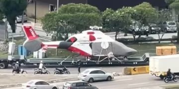 Treler Muat Helikopter Punca Kesesakan Teruk Di Subang Jaya