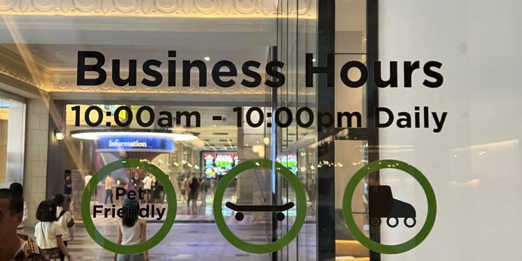 Satu Lagi Pusat Beli-Belah ‘Pet Friendly’ Dikesan — Untuk Siapa Sebenarnya?