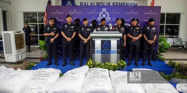 Polis Rampas Dadah RM1.04 Bilion, Lumpuhkan Sindiket Dadah Antarabangsa