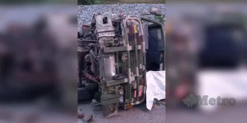 Seorang Anggota Tentera Maut, Empat Cedera Nahas Trak ATM