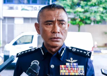Polis Siasat Laporan Pendedahan Maklumat Peribadi Bekas Panglima Tentera Darat