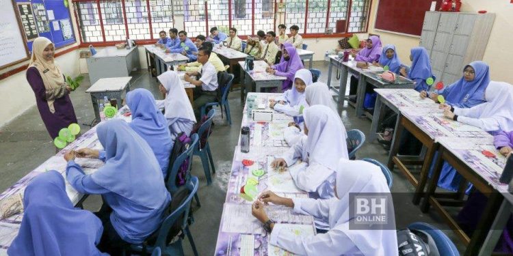 Penyelarasan Seragam Sekolah Dapat Kurangkan Beban Ibu Bapa