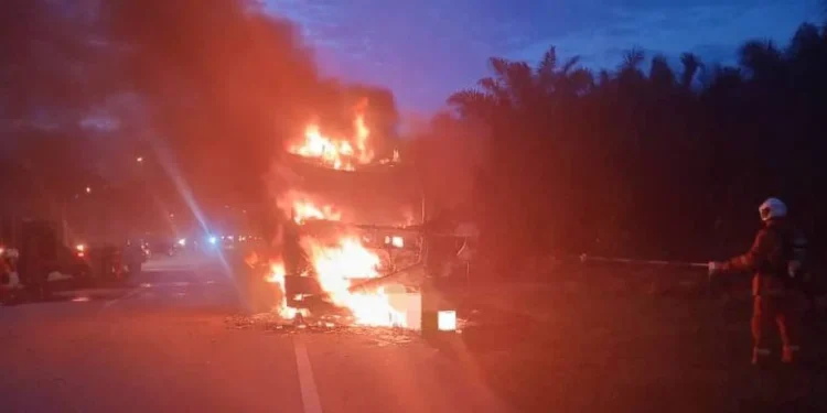 Kemalangan Maut Penunggang Motosikal, Pemandu Lori Direman Kerana Positif Dadah