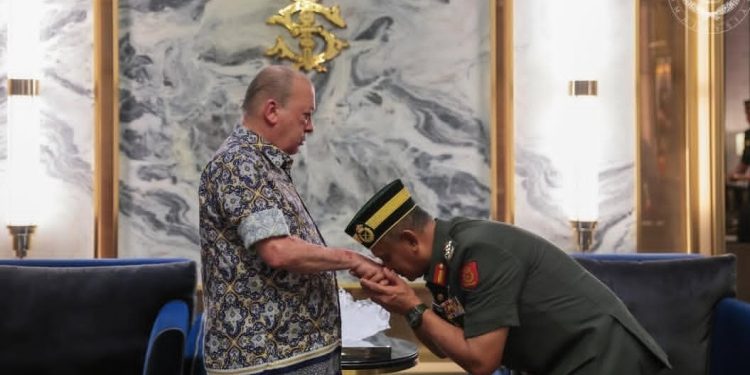 Jangan Benar Kewujudan Orang Tengah Di Kementerian Pertahanan- YDPA