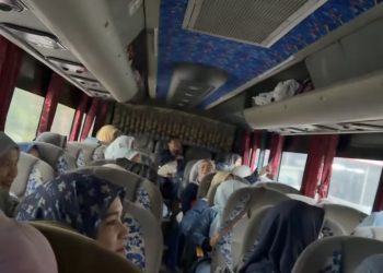 Bila Satu Bas Penuh Teruja Tengok Restoran Rembayung
