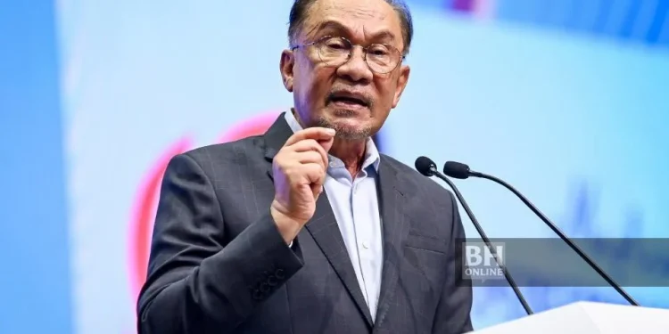 Perlembagaan Persekutuan, sejarah Malaysia Diajar Di Semua Universiti Mulai Tahun Ini