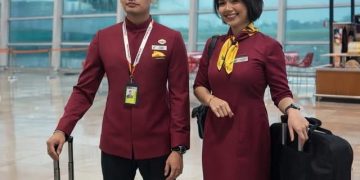 Syarikat Penerbangan Baharu Sarawak Perkenal Uniform Kru Kabin Moden & Elegan