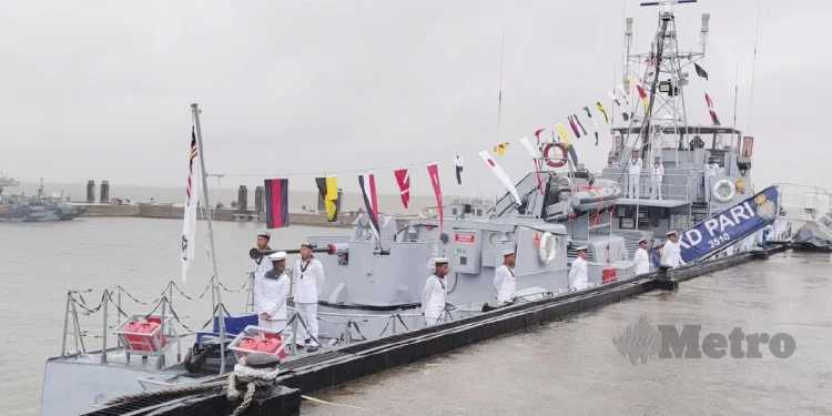 KD Pari Dilucut Tauliah Selepas 49 Tahun Berkhidmat