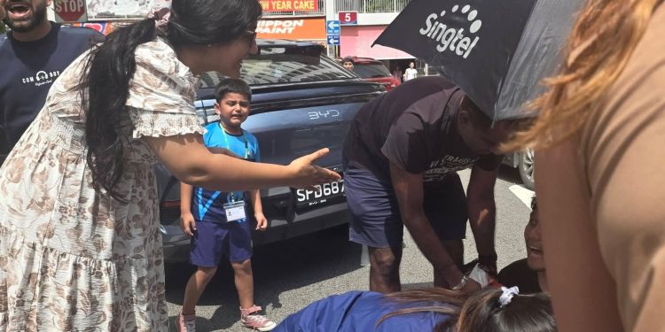 Kanak-Kanak 6 Tahun Maut Dirempuh Kereta Di Chinatown, Orang Ramai Berang Sikap Pemandu