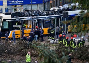 Trem Terbabas Rempuh Bangunan Di Milan, Dua Maut Dan Puluhan Cedera