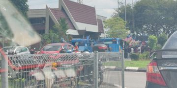 Firdaus Wong Dakwa MPS Tutup Pagar, Letak Trak Tunda Halang Wakil NGO Masuk 