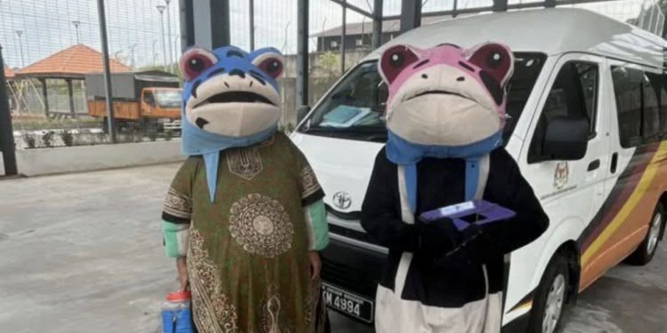 Tiga Pengemis Bermaskot Katak Dicekup, Diberi Amaran Keras