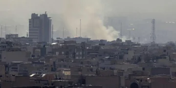 Israel, AS Lancar Serangan Ke Atas Iran, Letupan Gegarkan Tehran