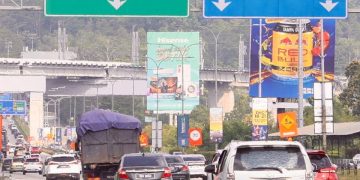 Trafik Perlahan, Laluan Sesak Dari Gombak Hala Pantai Timur, Kenderaan Bertali Arus Dari Slim River Ke Tapah