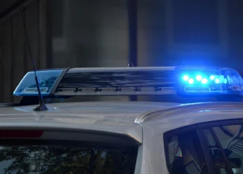 Dua Lelaki Ditahan Lakukan Perbuatan Tidak Senonoh Dalam Kereta