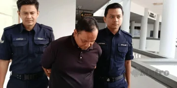 Cari Nahas ‘Berlakon’ Menjadi Polis