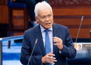 Hamzah Zainudin Dipecat Serta-Merta Dari BERSATU