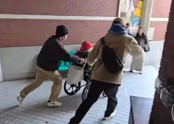 Jutawan 102 Tahun ‘Dilarikan’ Anak-Anak Selepas Kahwin Senyap Dengan Penjaga Lebih Muda