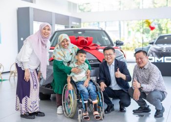 Ibu Tunggal Anak OKU Terima Chery Omoda 5 Bernilai RM110,000 – Nurul Izzah 