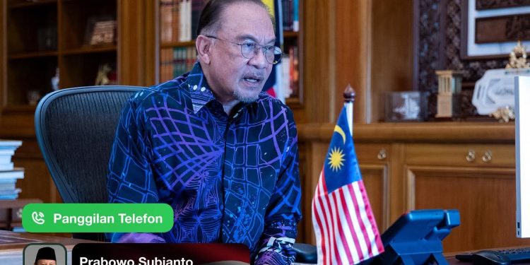 Anwar, Prabowo Bincang Konflik Iran-Israel Melalui Panggilan Telefon