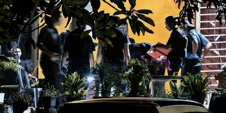 Telefon Bimbit Jadi Punca Tragedi: Lelaki 25 Tahun Maut Ditikam Rakan Sendiri Di Melaka